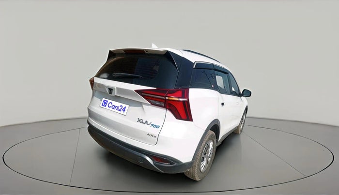 2022 Mahindra XUV700 AX 3 P MT 5 STR, Petrol, Manual, 62,532 km, exterior