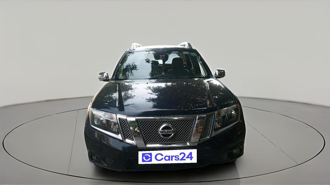 2014 Nissan Terrano XV D THP 110 PS, Diesel, Manual, 1,40,875 km, exterior