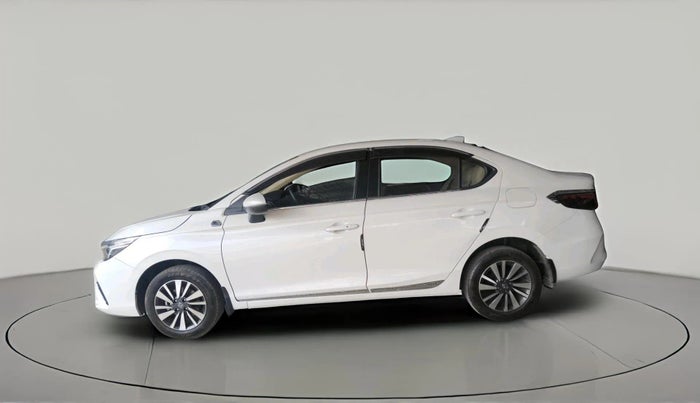 2025 Honda City 1.5L I-VTEC V, Petrol, Manual, 2,992 km, exterior