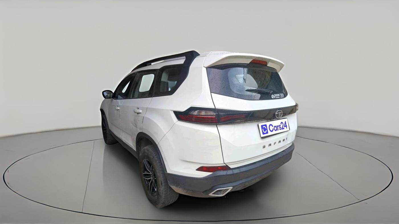 2022 Tata Safari XMA, Diesel, Automatic, 45,885 km, exterior
