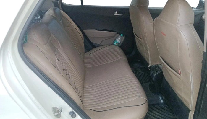 2013 Hyundai Grand i10 SPORTZ 1.2 KAPPA VTVT, Petrol, Manual, 1,03,282 km, interior