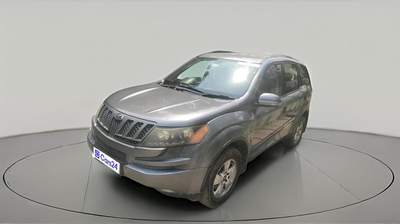 2014 Mahindra XUV500 W8, Diesel, Manual, 1,54,599 km, exterior