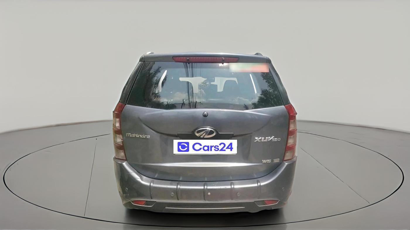 2014 Mahindra XUV500 W8, Diesel, Manual, 1,54,599 km, exterior