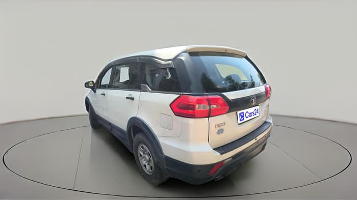 2017 Tata Hexa XE 4X2 6 STR, Diesel, Manual, 77,990 km, exterior