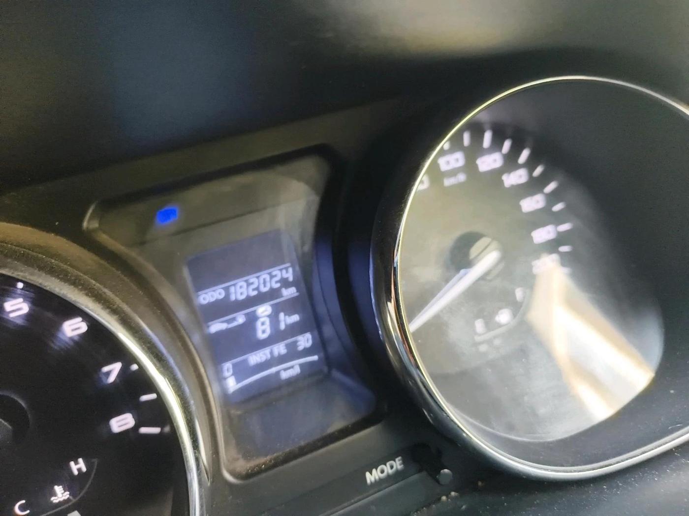 2018 Tata Tiago XZ PETROL, Petrol, Manual, 1,82,024 km, interior