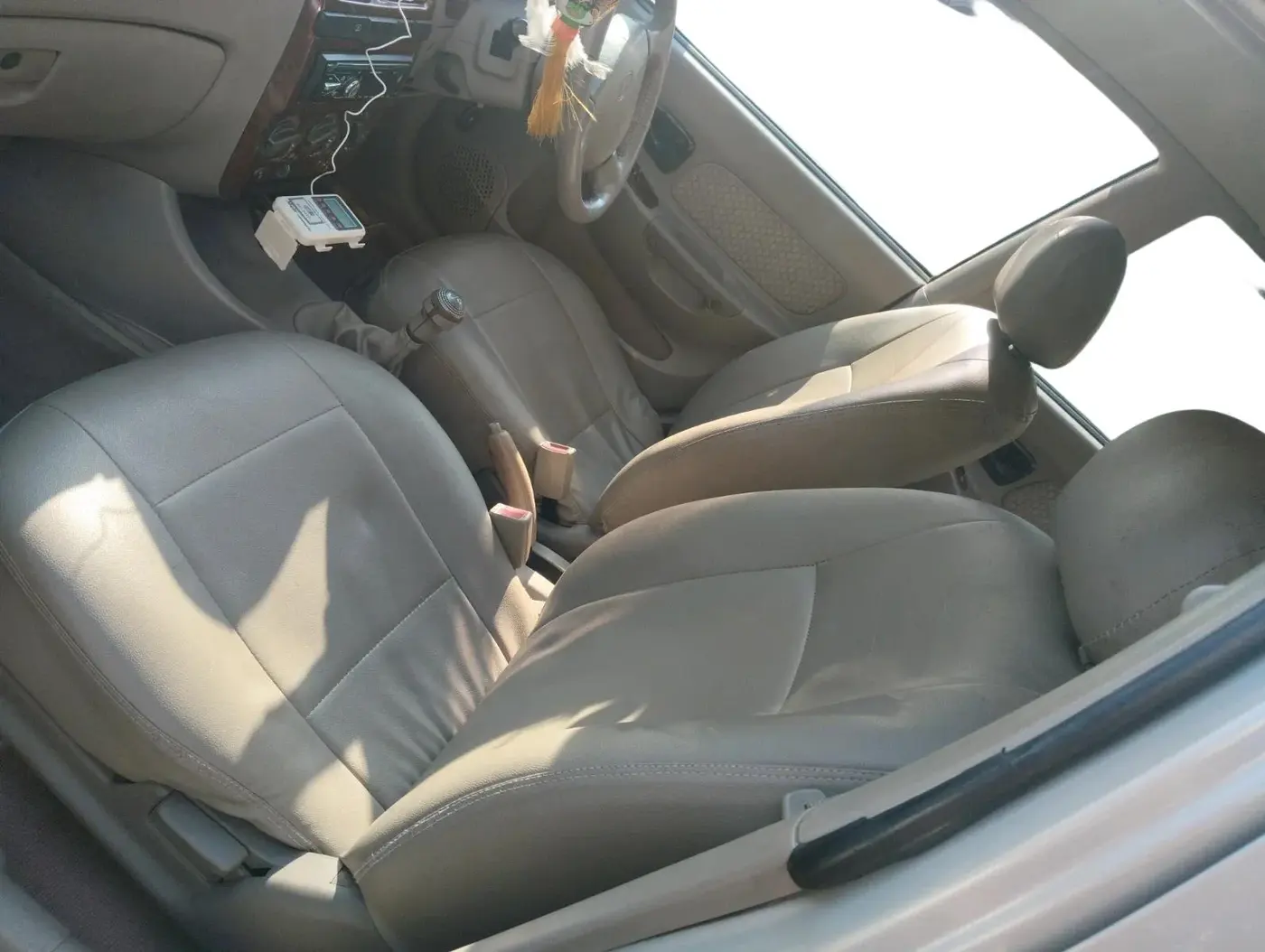 2012 Hyundai Accent GLE, Petrol, Manual, 62,504 km, interior