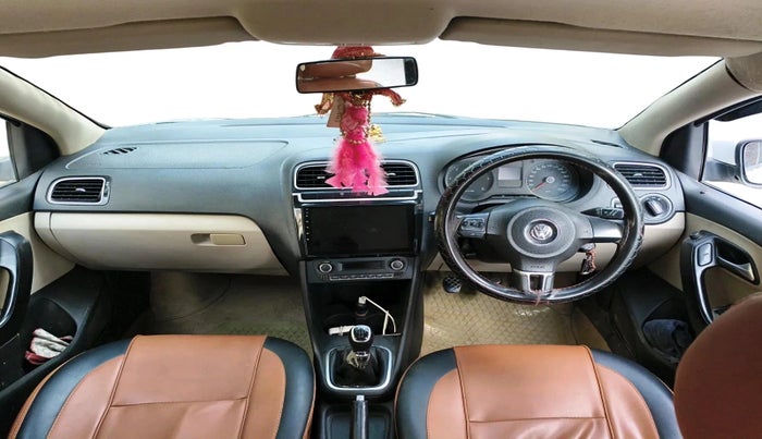 2013 Volkswagen Polo HIGHLINE DIESEL, Diesel, Manual, 95,201 km, interior