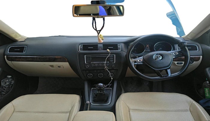 2015 Volkswagen Jetta COMFORTLINE TDI, Diesel, Manual, 1,20,938 km, interior