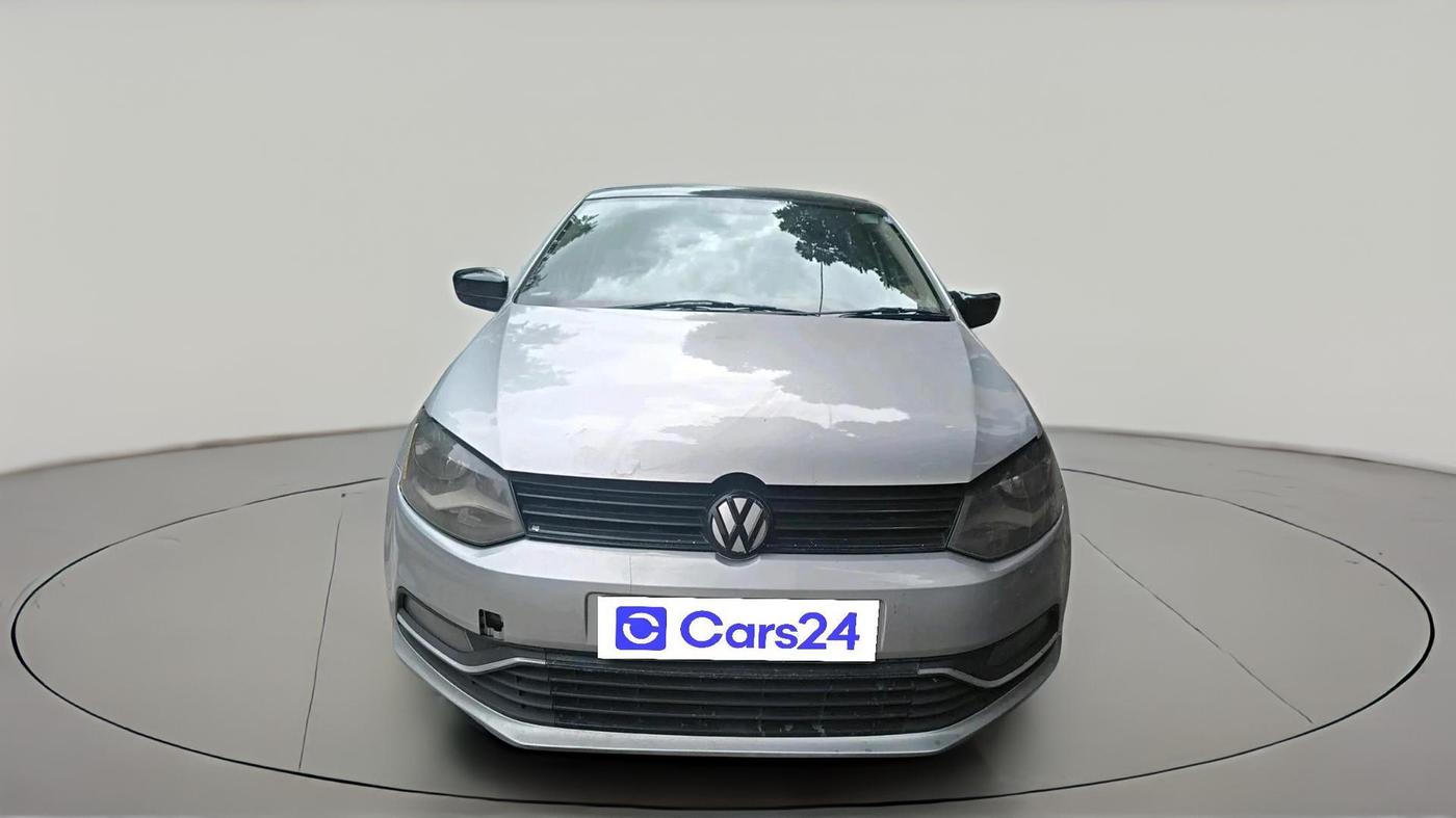 2015 Volkswagen Polo HIGHLINE1.5L, Diesel, Manual, 1,09,017 km, exterior