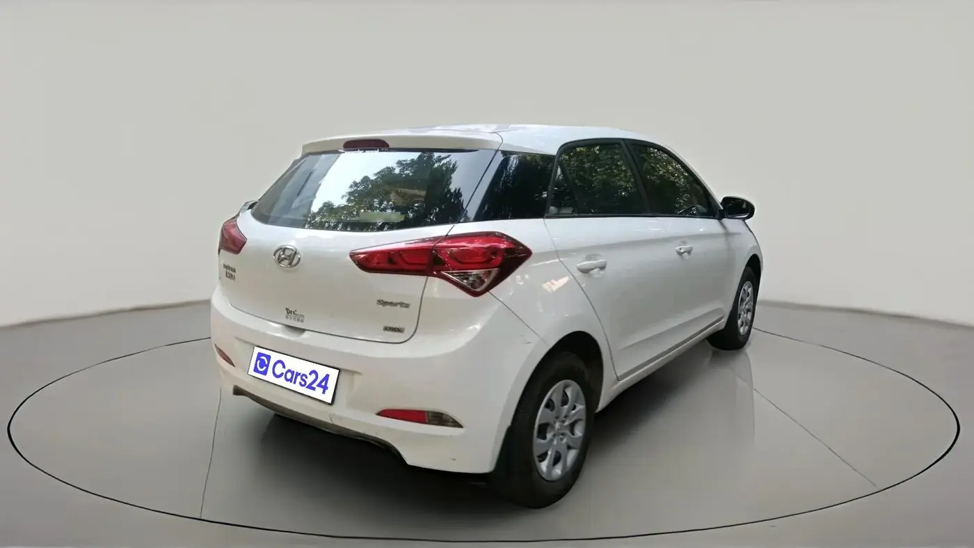 2017 Hyundai Elite i20 SPORTZ 1.4 CRDI, Diesel, Manual, 1,12,419 km, exterior