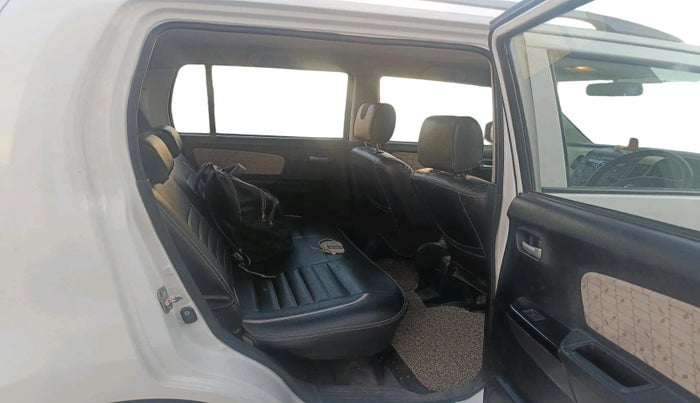 2017 Maruti Wagon R 1.0 VXI, CNG, Manual, 56,536 km, interior