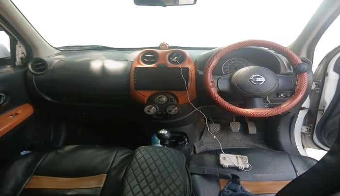 2017 Nissan Micra Active XL, CNG, Manual, 1,35,397 km, interior