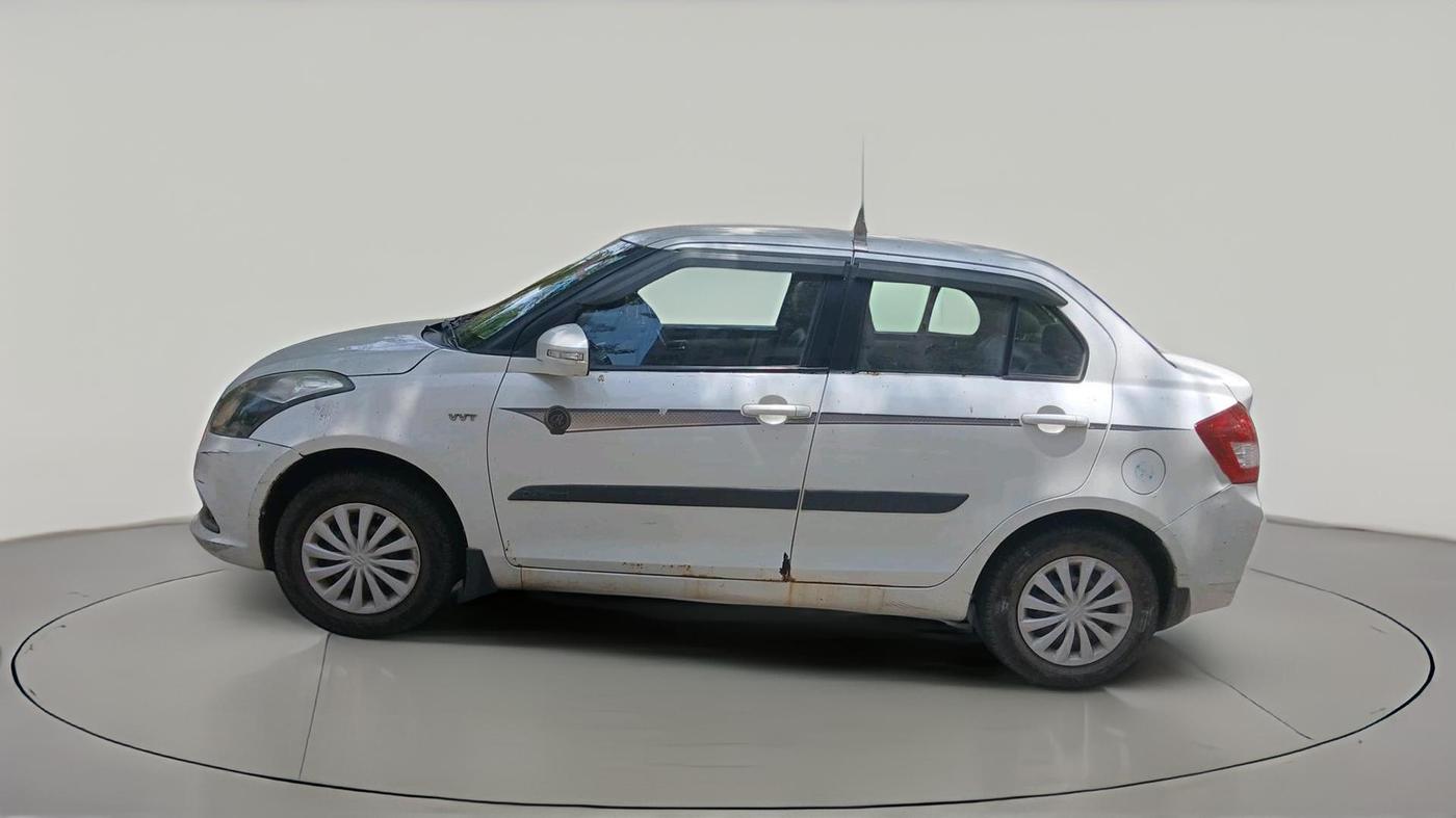2016 Maruti Swift Dzire VXI, CNG, Manual, 1,25,580 km, exterior