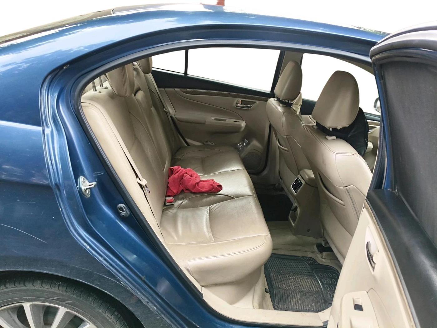2020 Maruti Ciaz ALPHA  AT 1.5 SHVS PETROL, Petrol, Automatic, 85,796 km, interior