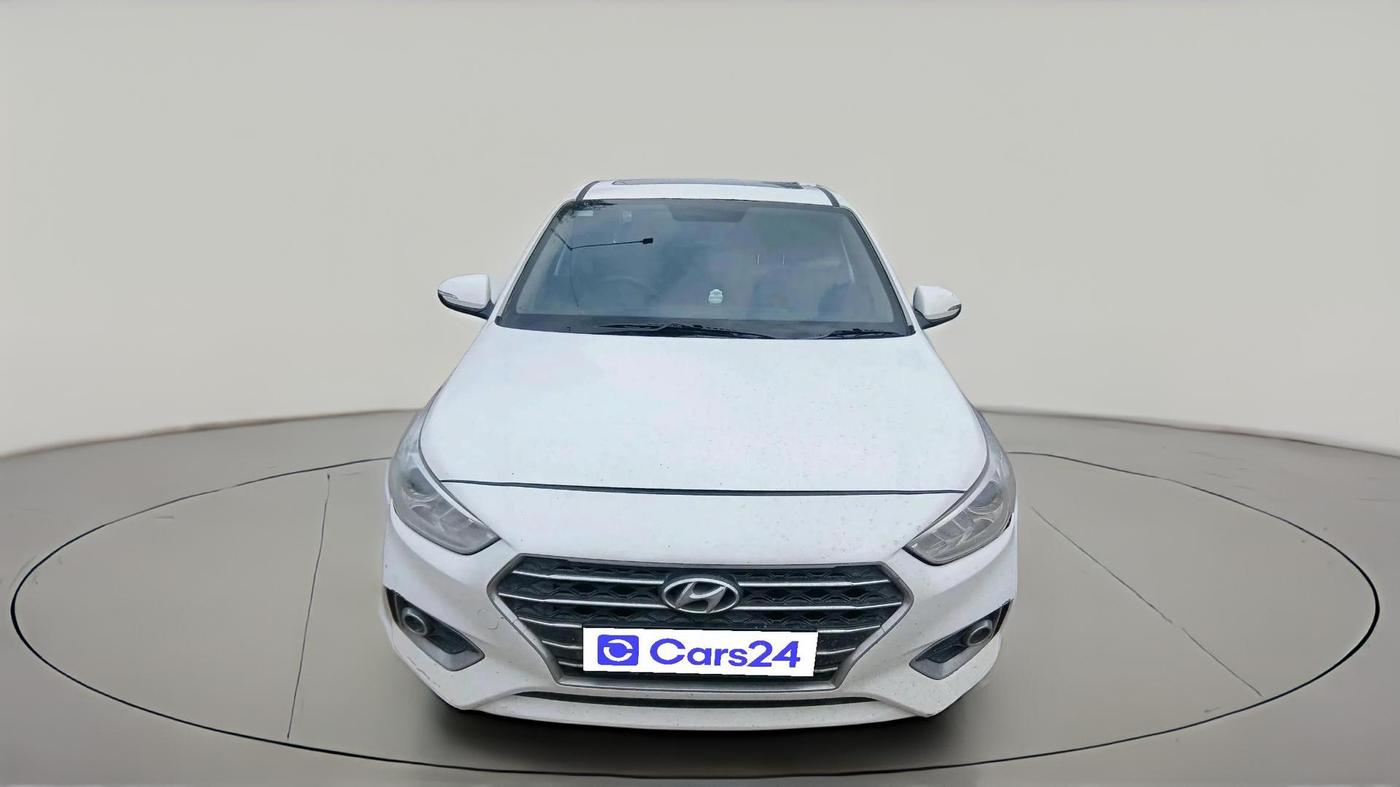 2018 Hyundai Verna 1.6 CRDI SX + AT, Diesel, Automatic, 83,716 km, exterior