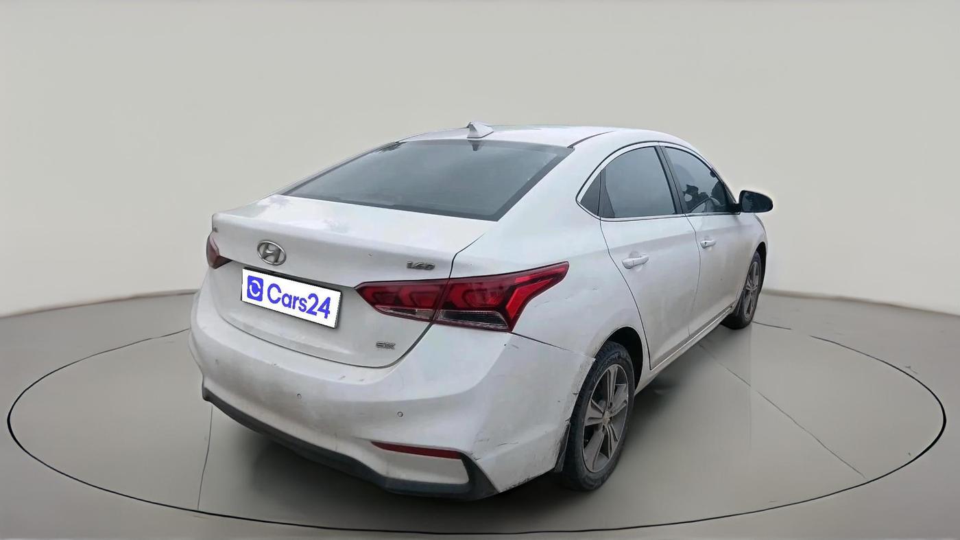 2018 Hyundai Verna 1.6 CRDI SX + AT, Diesel, Automatic, 83,716 km, exterior