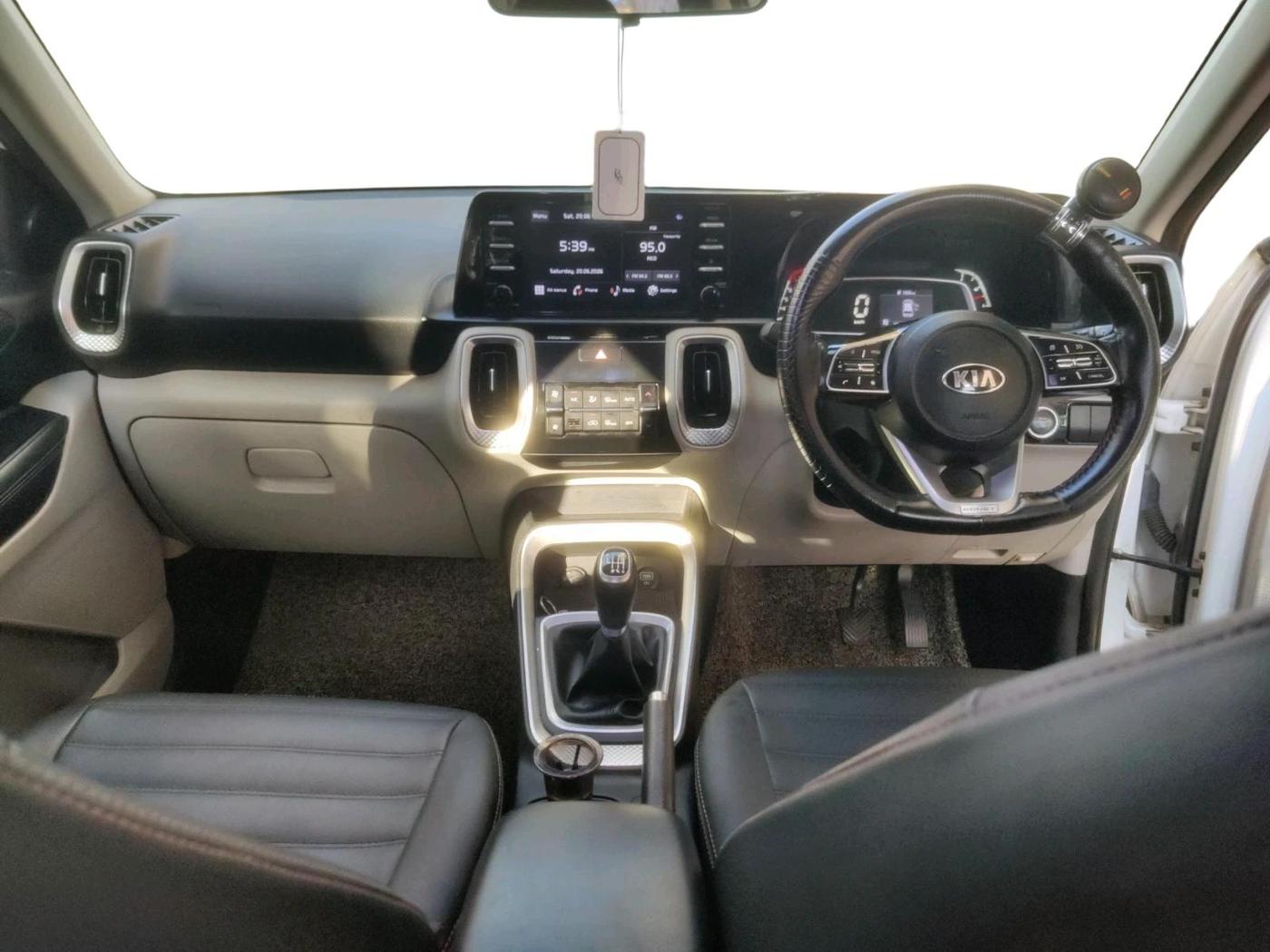 2021 KIA SONET HTX 1.0 IMT, Petrol, Manual, 56,464 km, interior