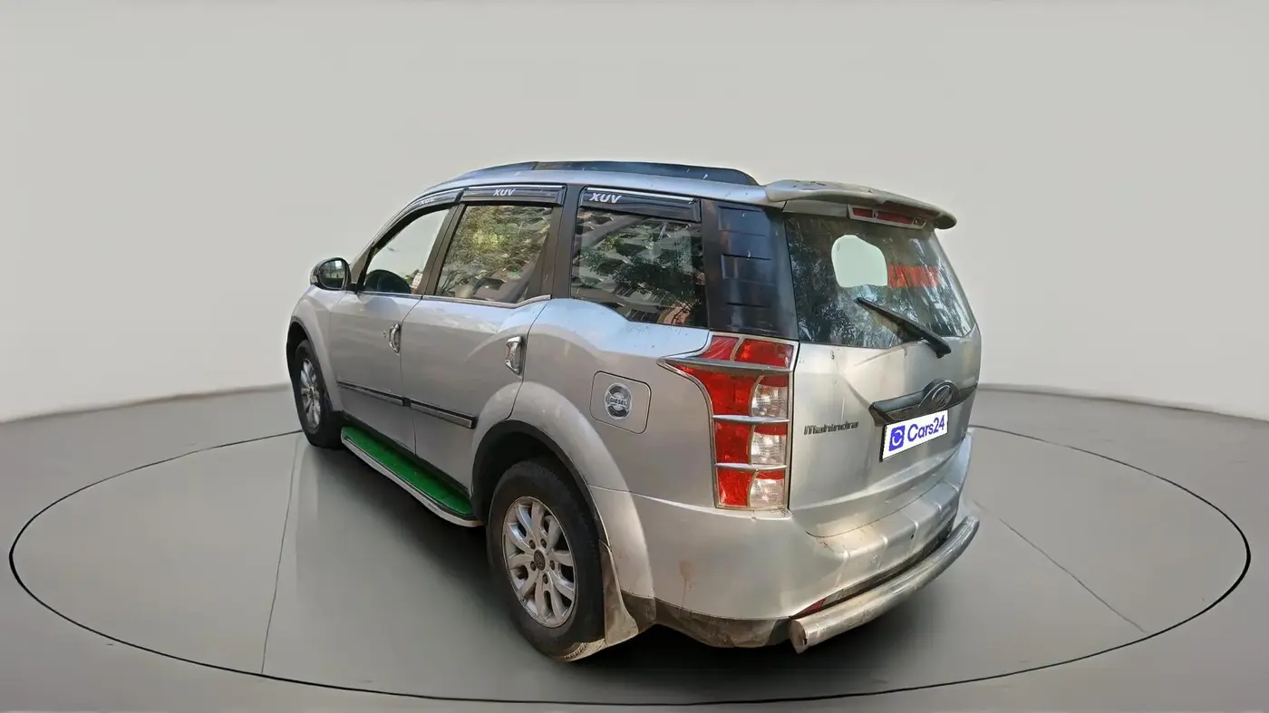 2015 Mahindra XUV500 W10, Diesel, Manual, 1,13,245 km, exterior