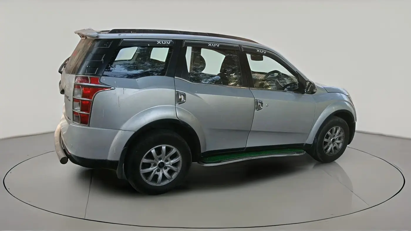 2015 Mahindra XUV500 W10, Diesel, Manual, 1,13,245 km, exterior
