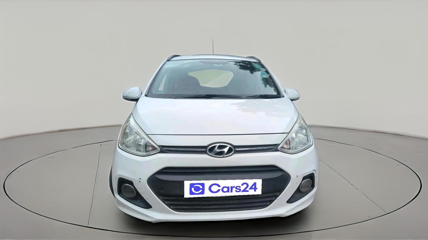 2016 Hyundai Grand i10 SPORTZ 1.2 KAPPA VTVT, CNG, Manual, 1,42,385 km, exterior