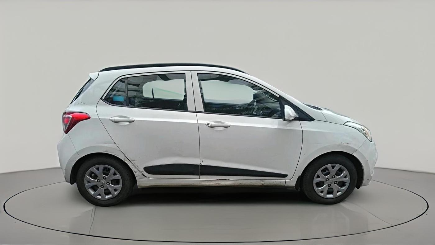 2016 Hyundai Grand i10 SPORTZ 1.2 KAPPA VTVT, CNG, Manual, 1,42,385 km, exterior