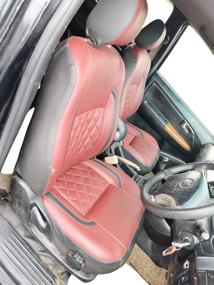 2011 Toyota Fortuner 3.0 4X4 MT, Diesel, Manual, 1,61,919 km, interior