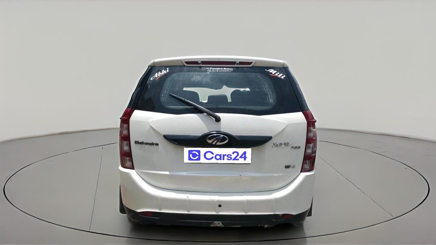2015 Mahindra XUV500 W4, Diesel, Manual, 1,52,813 km, exterior
