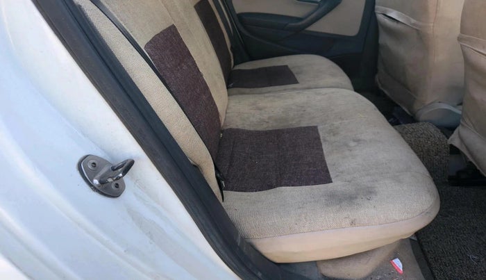 2012 Volkswagen Polo COMFORTLINE 1.2L, Diesel, Manual, 90,604 km, interior