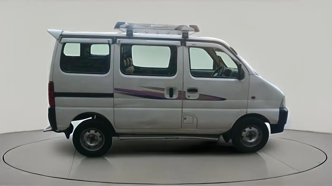 2016 Maruti Eeco 5 STR WITH A/C+HTR, CNG, Manual, 81,445 km, exterior