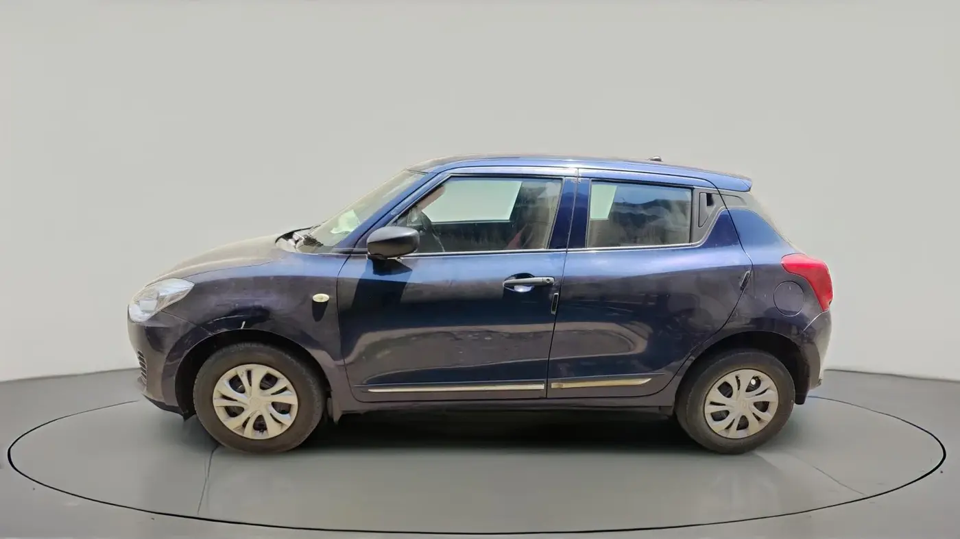 2019 Maruti Swift LXI, CNG, Manual, 1,00,283 km, exterior