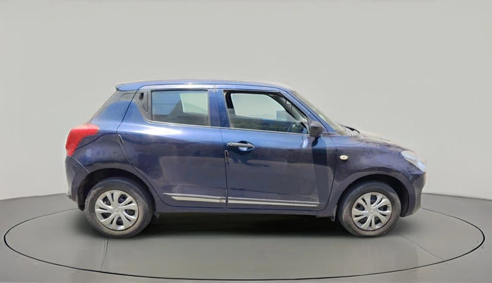 2019 Maruti Swift LXI, CNG, Manual, 1,00,283 km, exterior