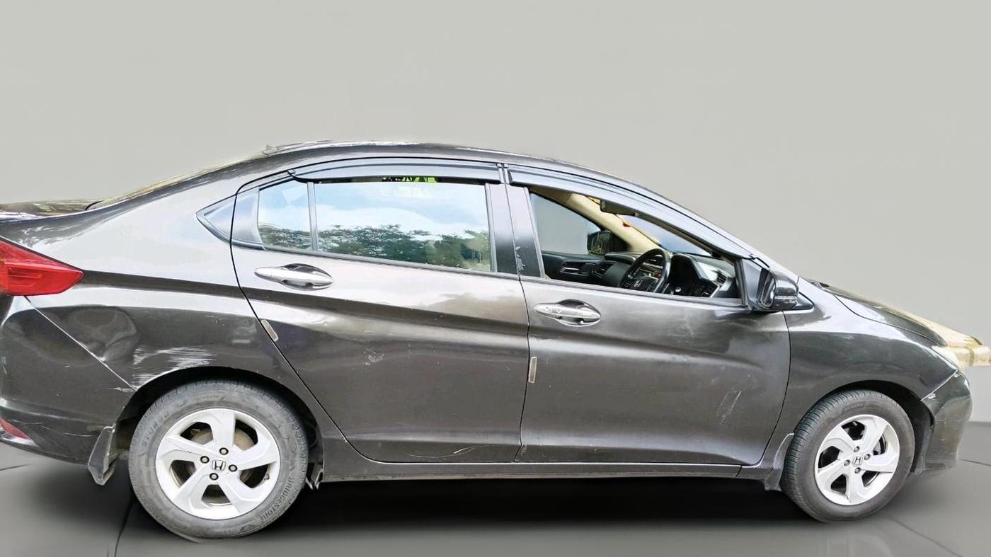 2015 Honda City 1.5L I-VTEC VX CVT, CNG, Automatic, 91,697 km, exterior