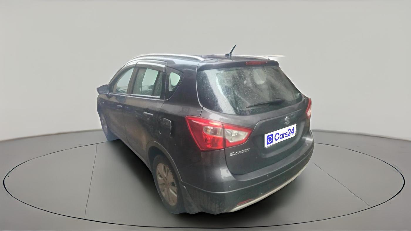 2015 Maruti S Cross ALPHA 1.6, Diesel, Manual, 1,83,813 km, exterior