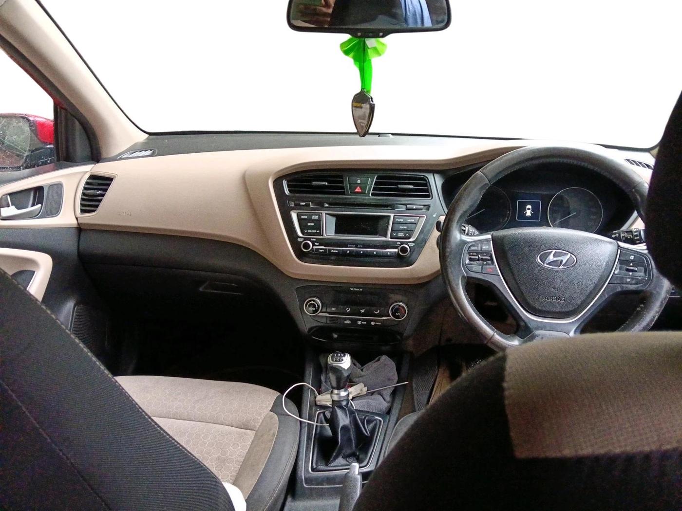 2015 Hyundai Elite i20 ASTA 1.2, Petrol, Manual, 91,603 km, interior