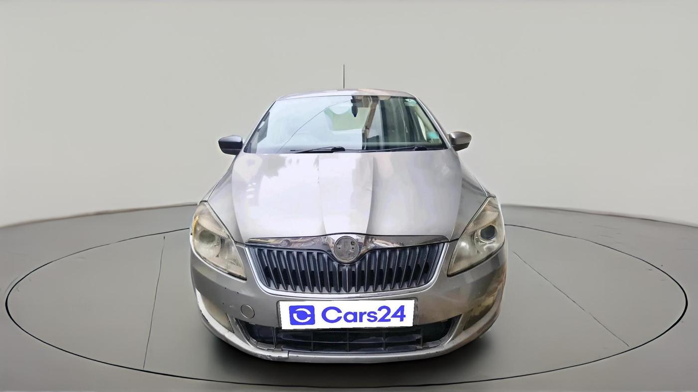 2014 Skoda Rapid ELEGANCE 1.6 TDI CR MT, Diesel, Manual, 1,49,501 km, exterior