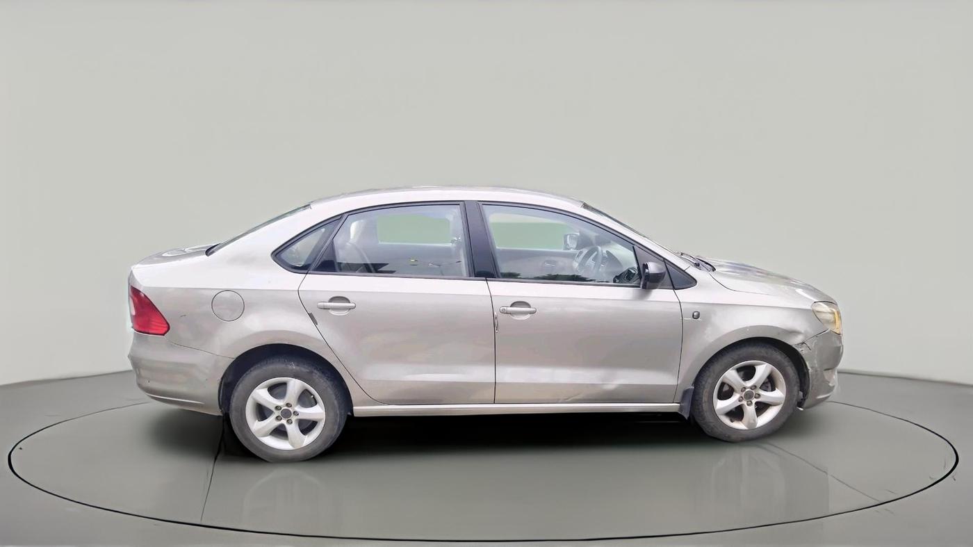 2014 Skoda Rapid ELEGANCE 1.6 TDI CR MT, Diesel, Manual, 1,49,501 km, exterior
