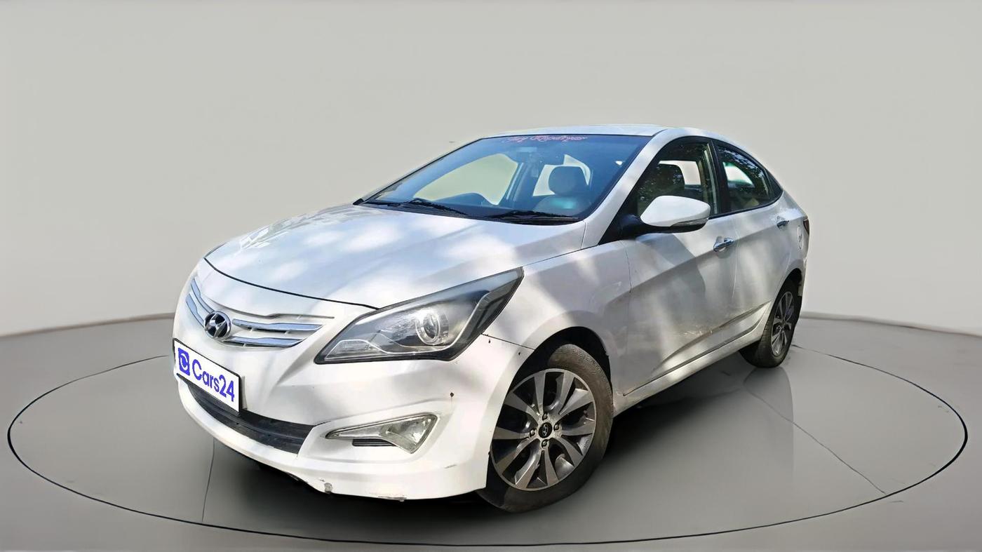 2015 Hyundai Verna FLUIDIC 1.6 CRDI SX 4S, Diesel, Manual, 89,758 km, exterior
