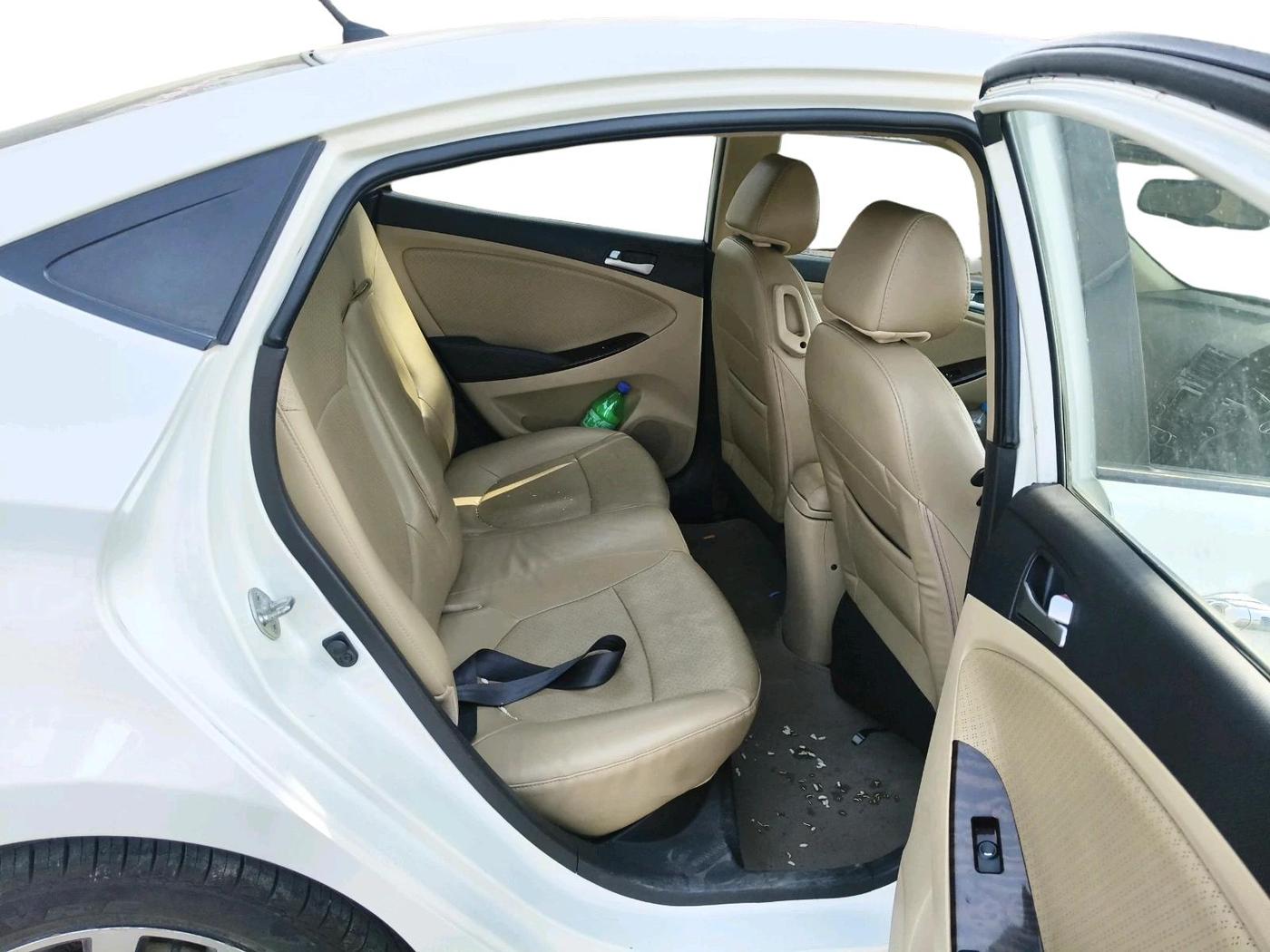 2015 Hyundai Verna FLUIDIC 1.6 CRDI SX 4S, Diesel, Manual, 89,758 km, interior