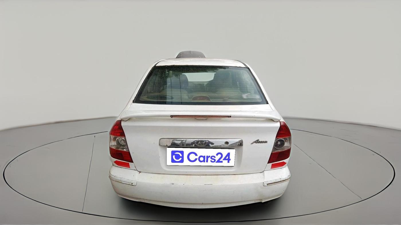 2011 Hyundai Accent GLE, CNG, Manual, 1,27,434 km, exterior