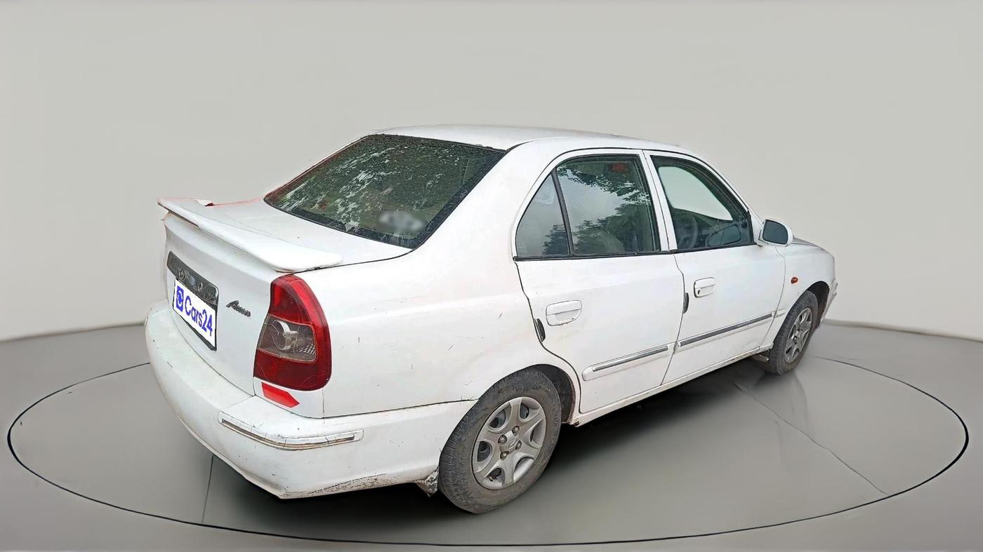 2011 Hyundai Accent GLE, CNG, Manual, 1,27,434 km, exterior