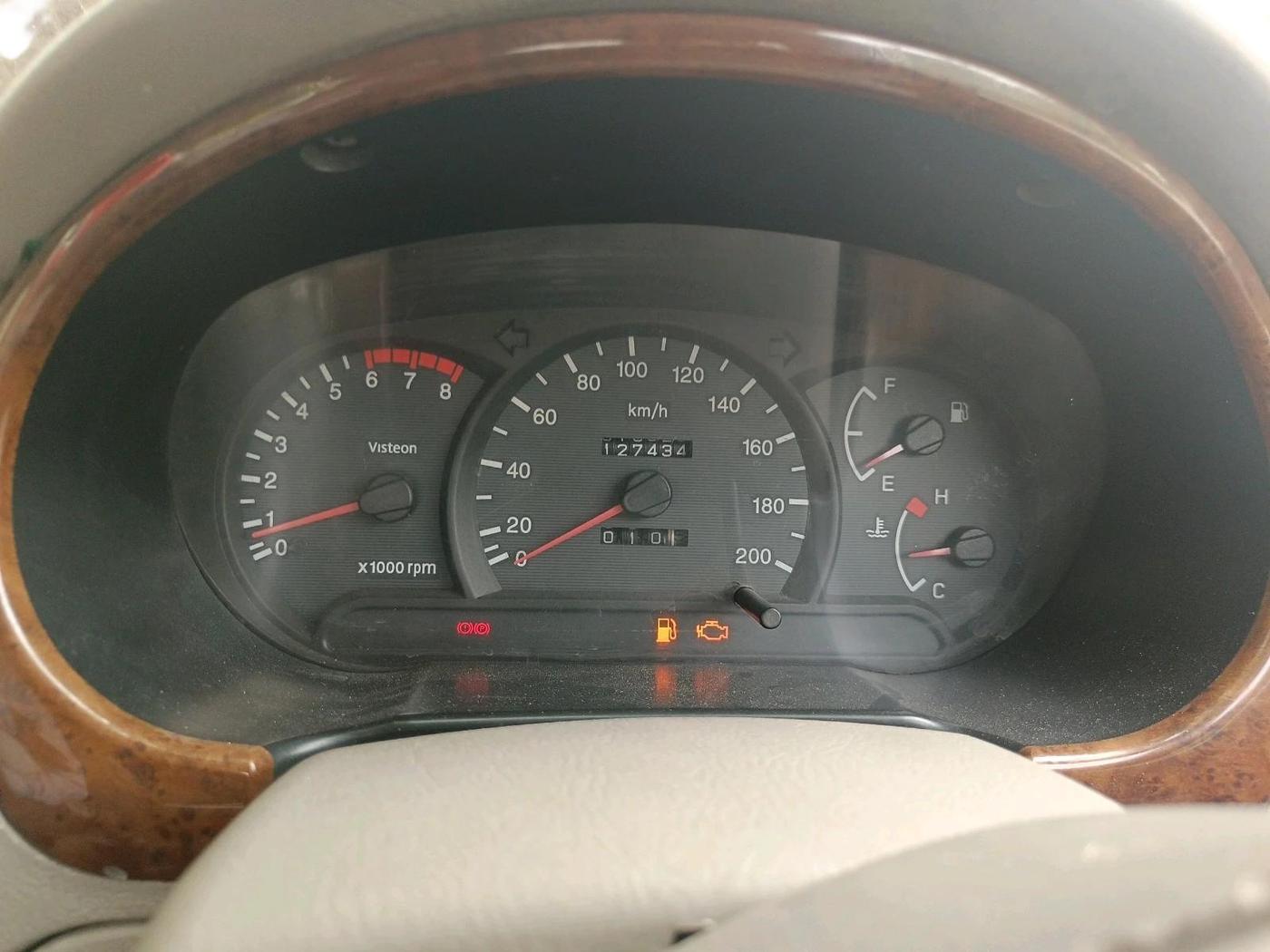 2011 Hyundai Accent GLE, CNG, Manual, 1,27,434 km, interior