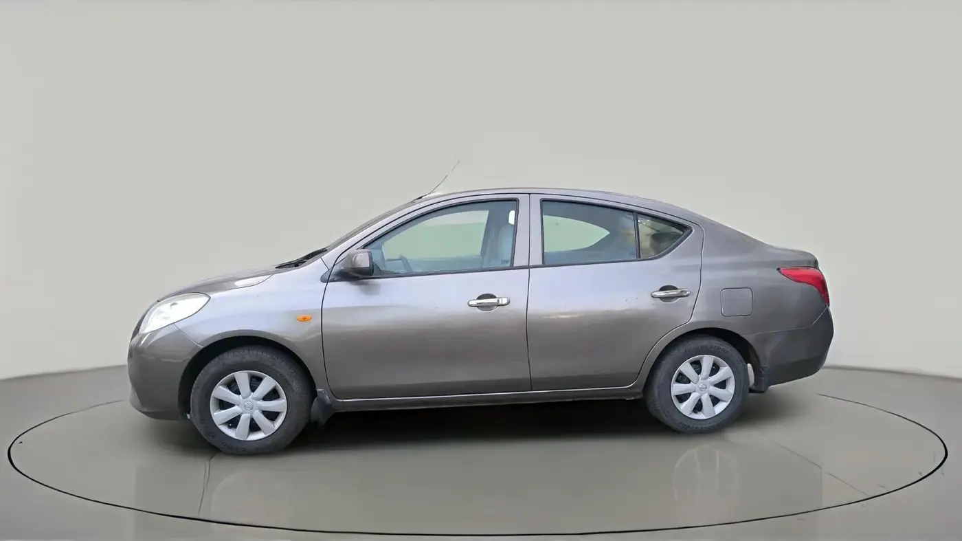 2013 Nissan Sunny XL, Petrol, Manual, 67,976 km, exterior