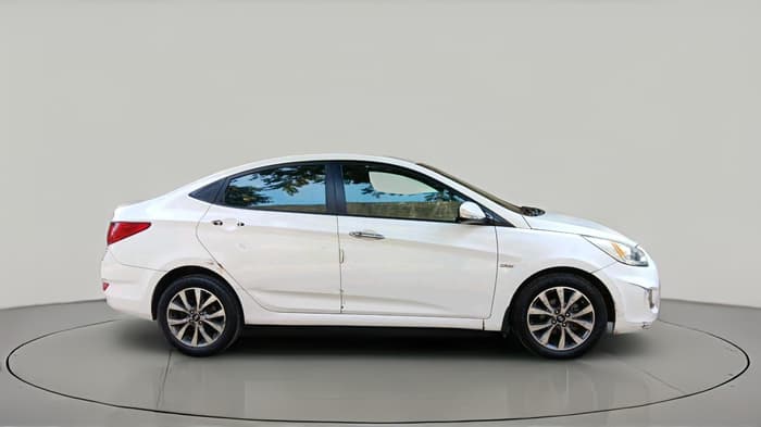 2014 Hyundai Verna FLUIDIC 1.6 CRDI SX, Diesel, Manual, 1,49,701 km, exterior
