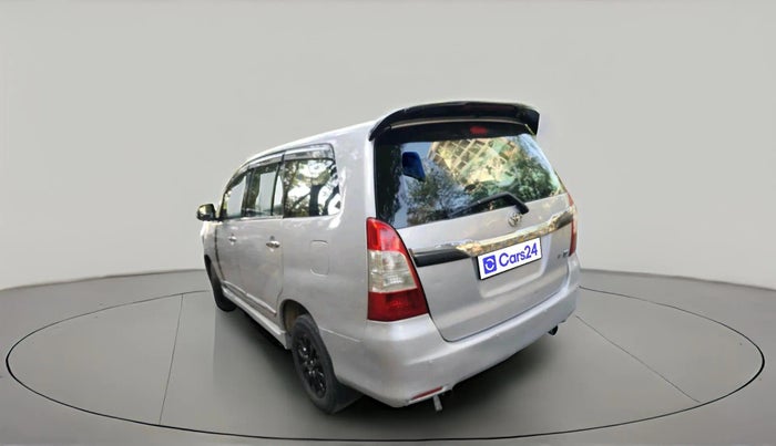 2014 Toyota Innova 2.5 VX 8 STR, Diesel, Manual, 1,83,921 km, exterior