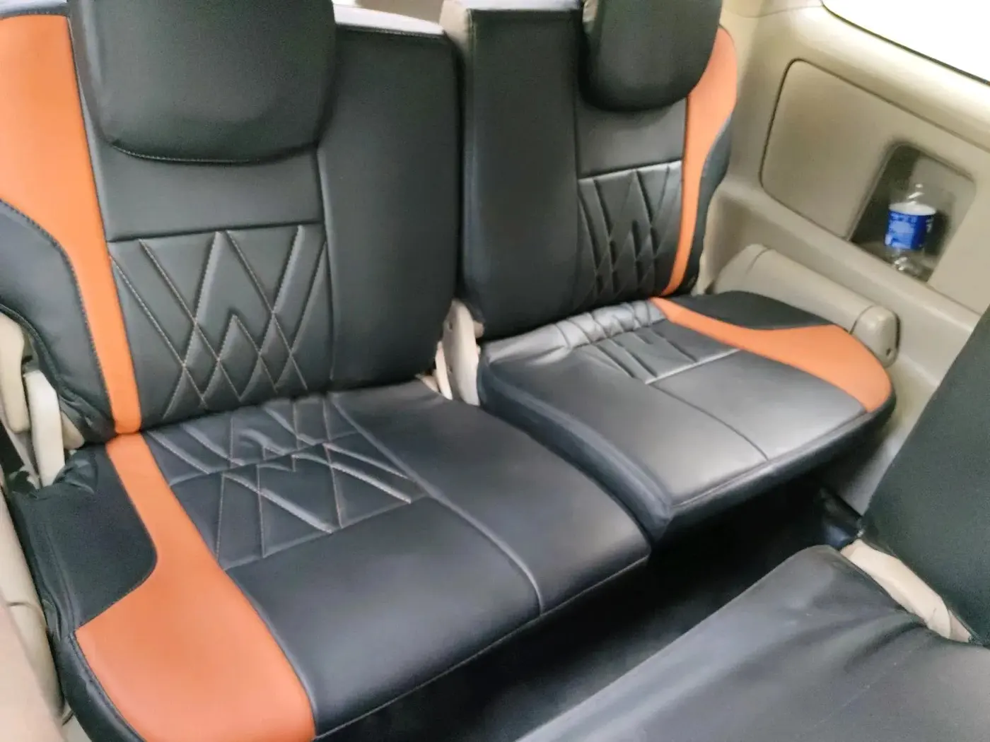 2014 Toyota Innova 2.5 VX 8 STR, Diesel, Manual, 1,83,921 km, interior