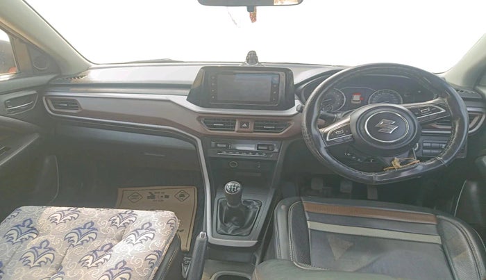 2024 Maruti BREZZA ZXI SMART HYBRID , Petrol, Manual, 33,933 km, interior