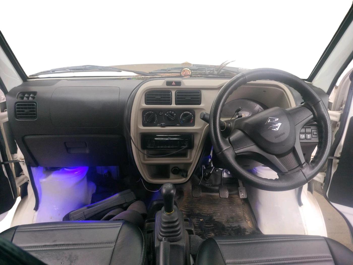 2024 Maruti Eeco 5 Str Ac CNG (O) , CNG, Manual, 12,247 km, interior