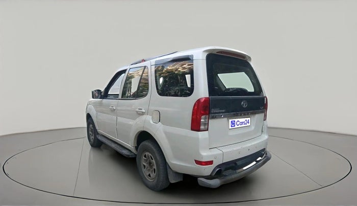 2014 Tata Safari Storme 2.2 LX 4X2, Diesel, Manual, 1,08,654 km, exterior