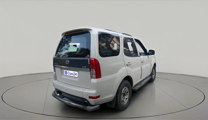 2014 Tata Safari Storme 2.2 LX 4X2, Diesel, Manual, 1,08,654 km, exterior