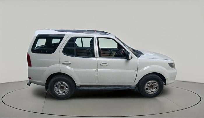 2014 Tata Safari Storme 2.2 LX 4X2, Diesel, Manual, 1,08,654 km, exterior